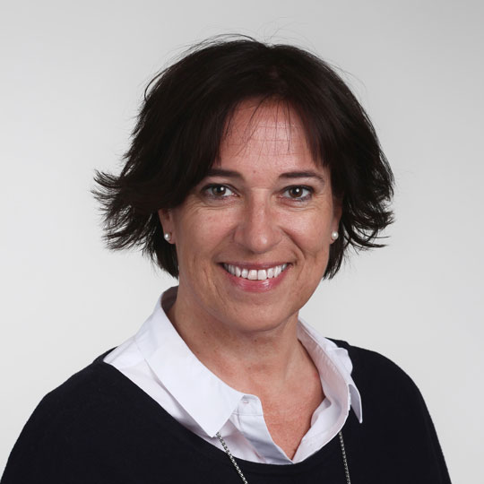 <b>IRIS SEHLINGER</b>